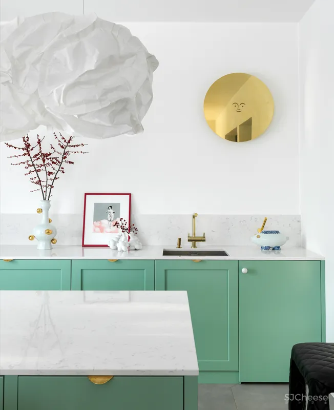 以“家庭美术馆”为主题的住宅设计 | Светлана Коледа 首