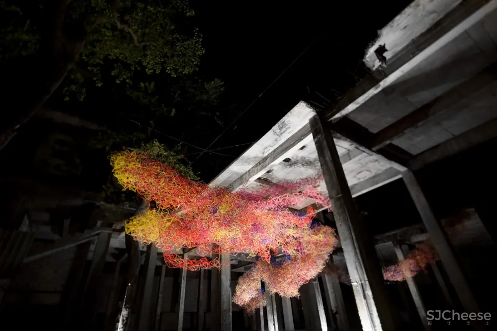 “城市迟疑”展览,广州 / 哲外艺术设计