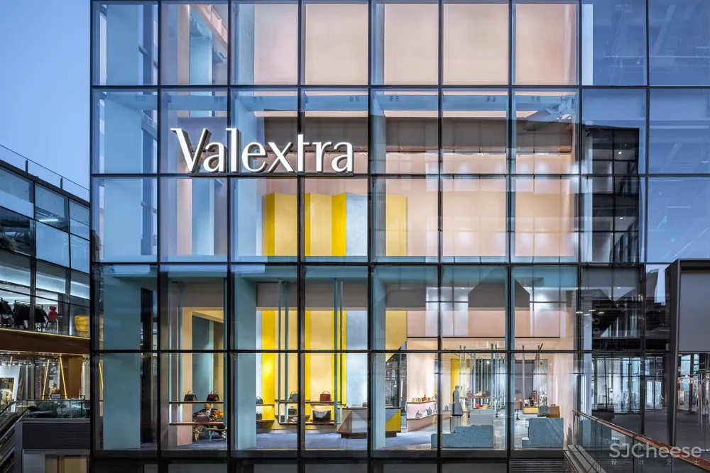 最新 | Martino Gamper：北京 Valextra三里屯太古里旗舰店