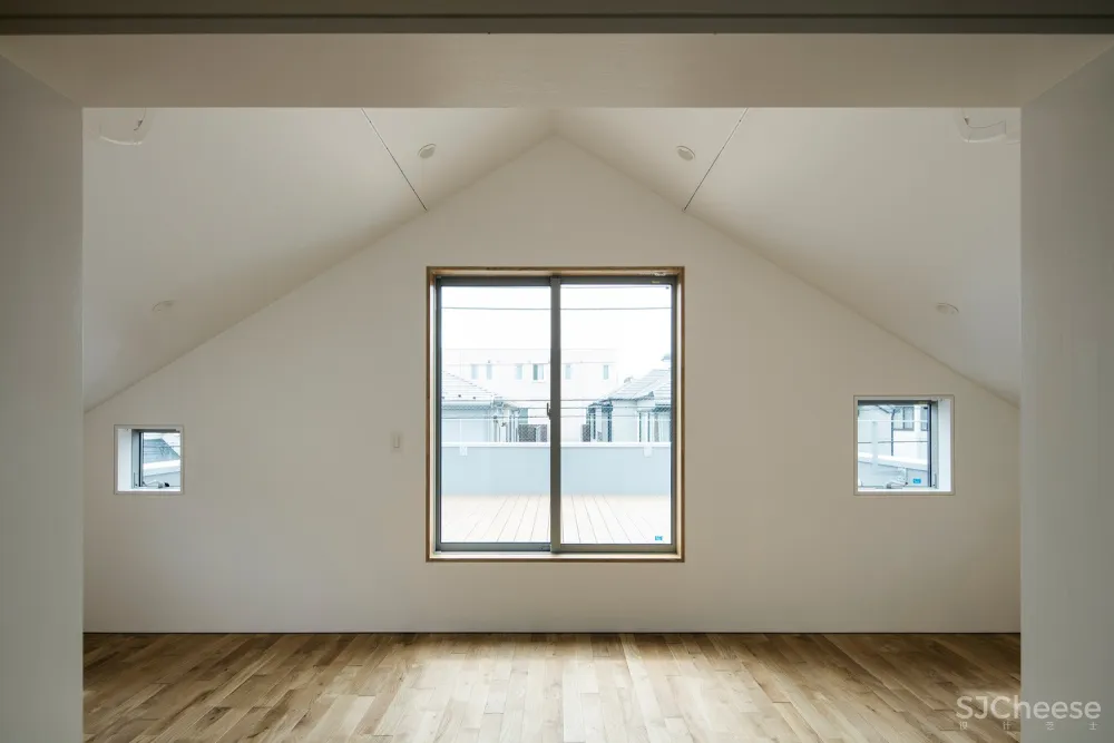 车库大厅住宅/塚越宮下建筑事务所+Keitarchi