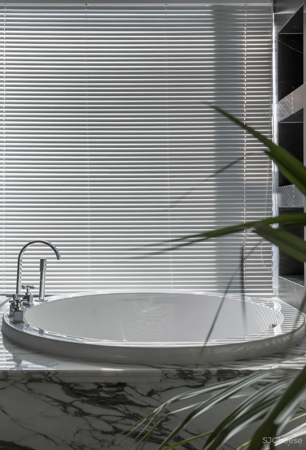 90后设计师 | 轻熟原创风，浪漫在你我之间