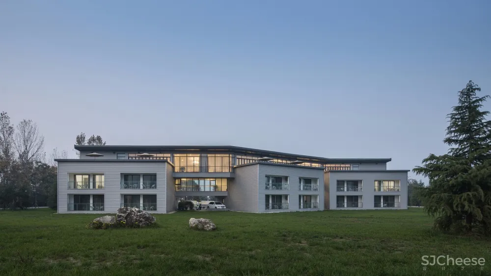 植物园专家公寓 / 土木石建筑