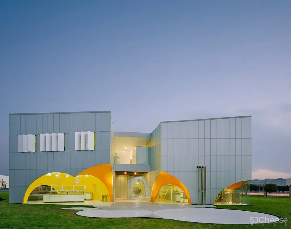 墨西哥雀巢集团创新实验室／Rojkind Arquitectos