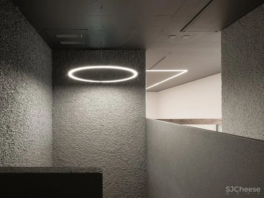 “立方体”瑞士健身俱乐部 AMB architects