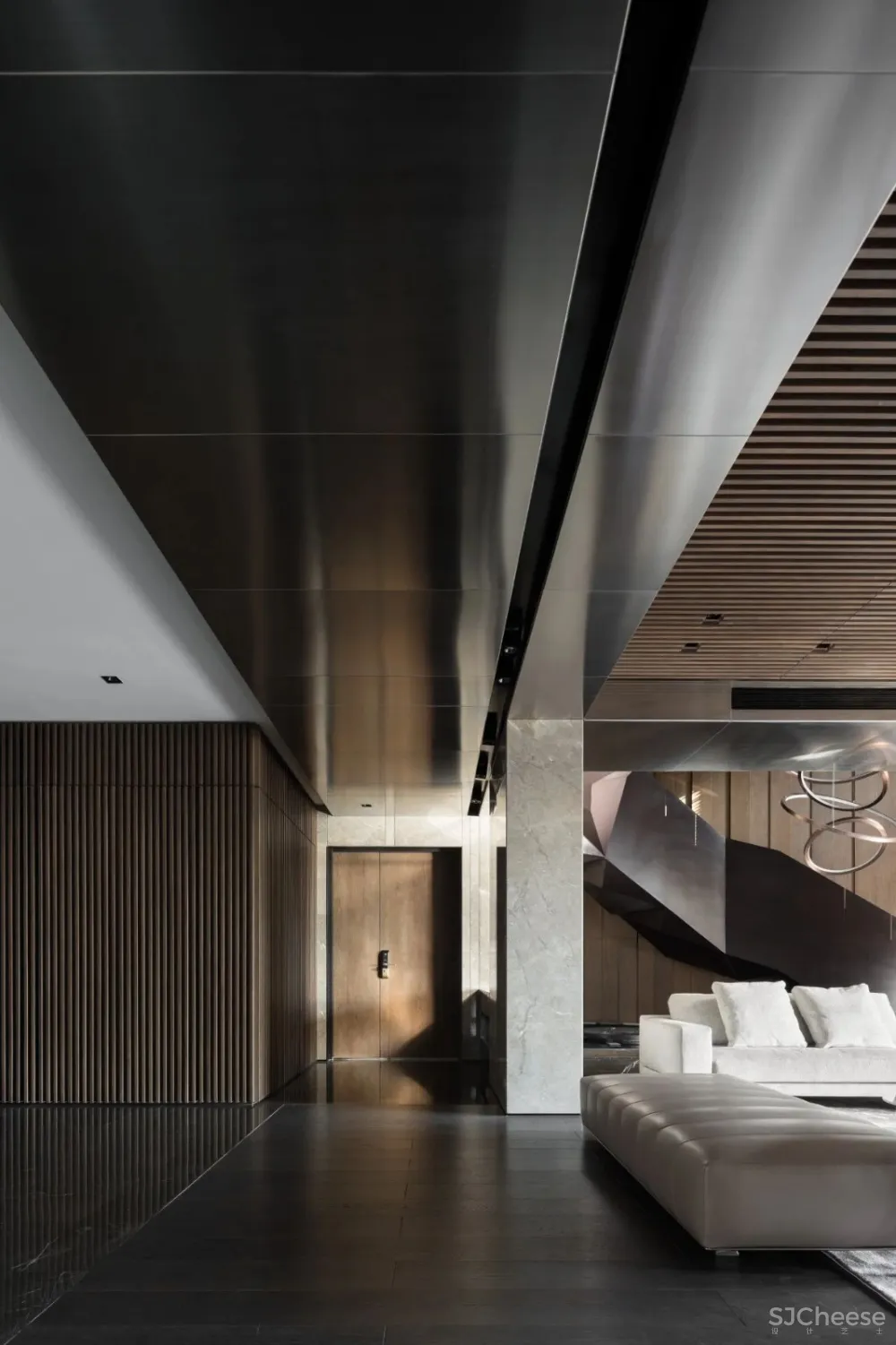 最新 | 唐忠汉：540m²顶层复式 ，大地灰演绎最美的奢宅气质 首