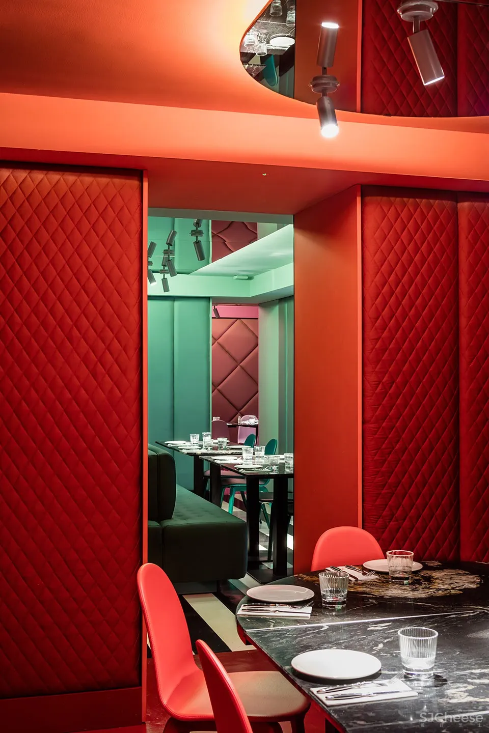 新作 | EL EQUIPO CREATIVO：马德里 Las Chicas, Los Chicos y Los Maniquís餐厅