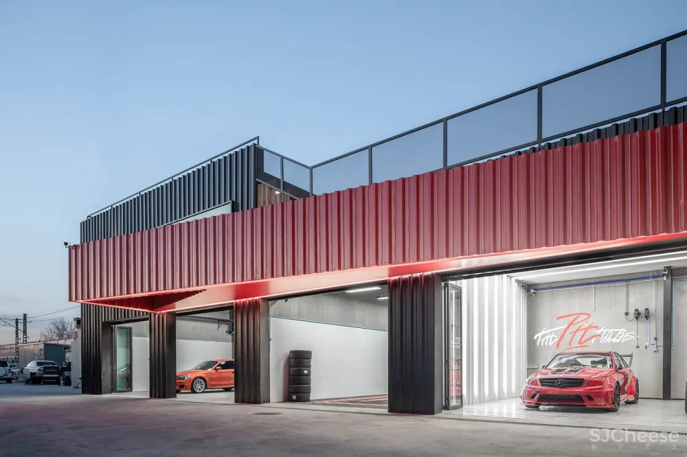 新作 | 上建下筑工作室:北京 The Pit House汽车俱乐部