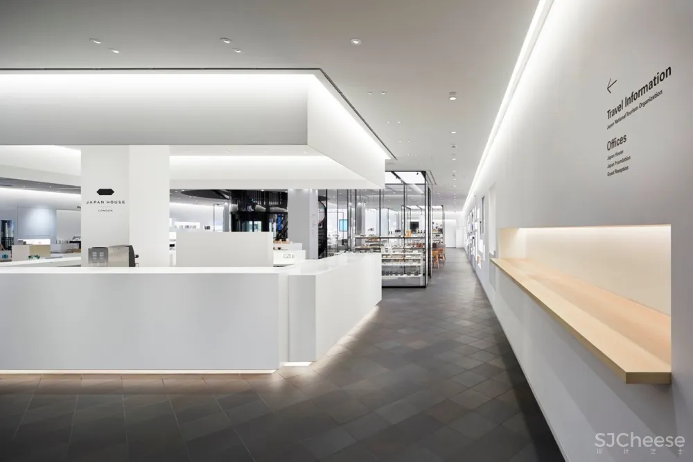 专为优衣库、Nike、LEXUS设计旗舰店,他的创意让人折服!