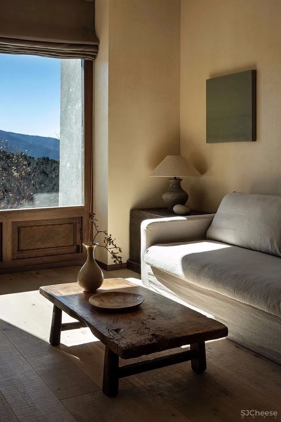 在世界尽头,为凝望辟一扇理想的“窗”| 既下山·梅里酒店