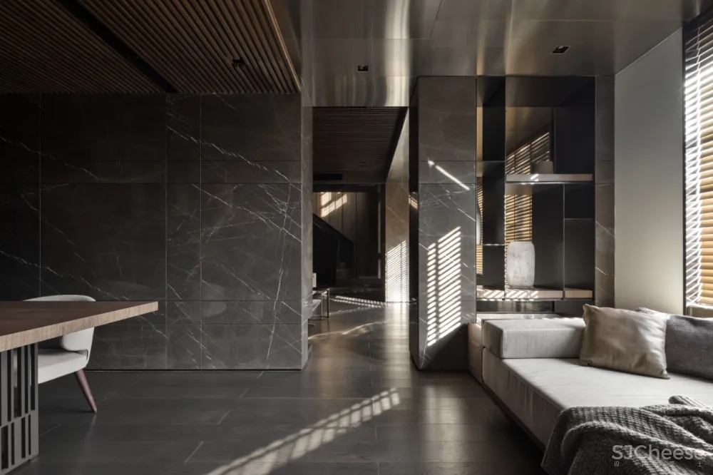 最新 | 唐忠汉：540m²顶层复式 ，大地灰演绎最美的奢宅气质 首