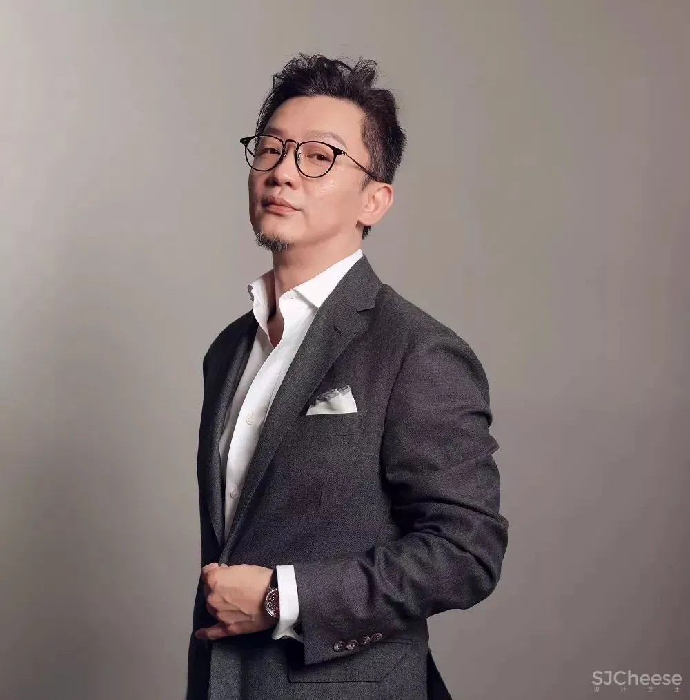 最新 | 新冶组：无锡M-KING KTV概念店 全景式巨幕KTV体验打造“M”娱乐主义新体验