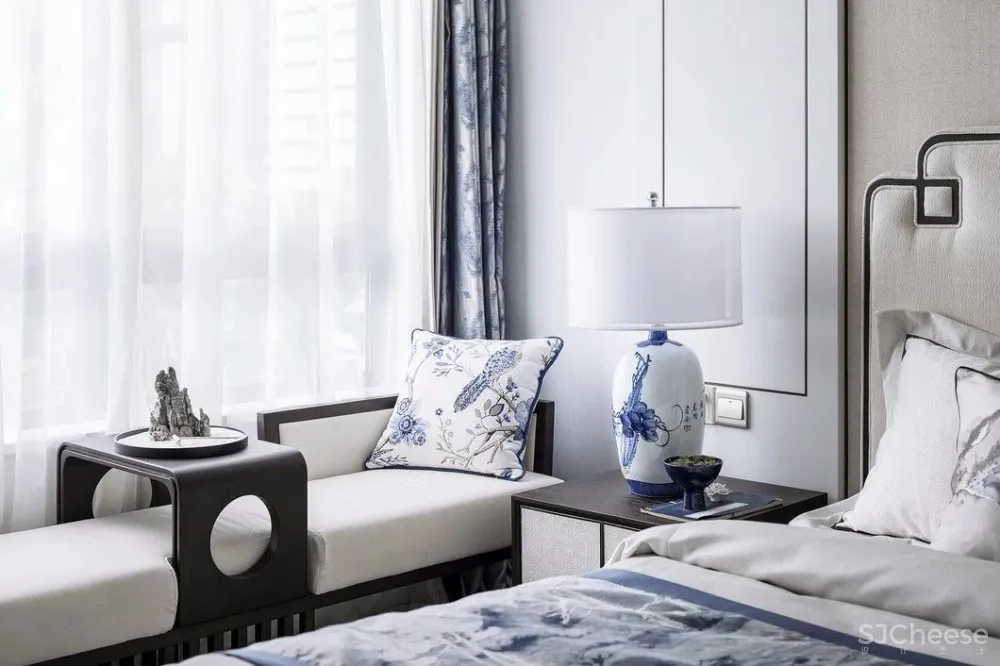 青花案|优雅中国白