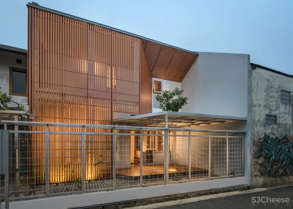 Aaksen Responsible Aarchitecture:印尼木珊住宅 Albizzia House 首