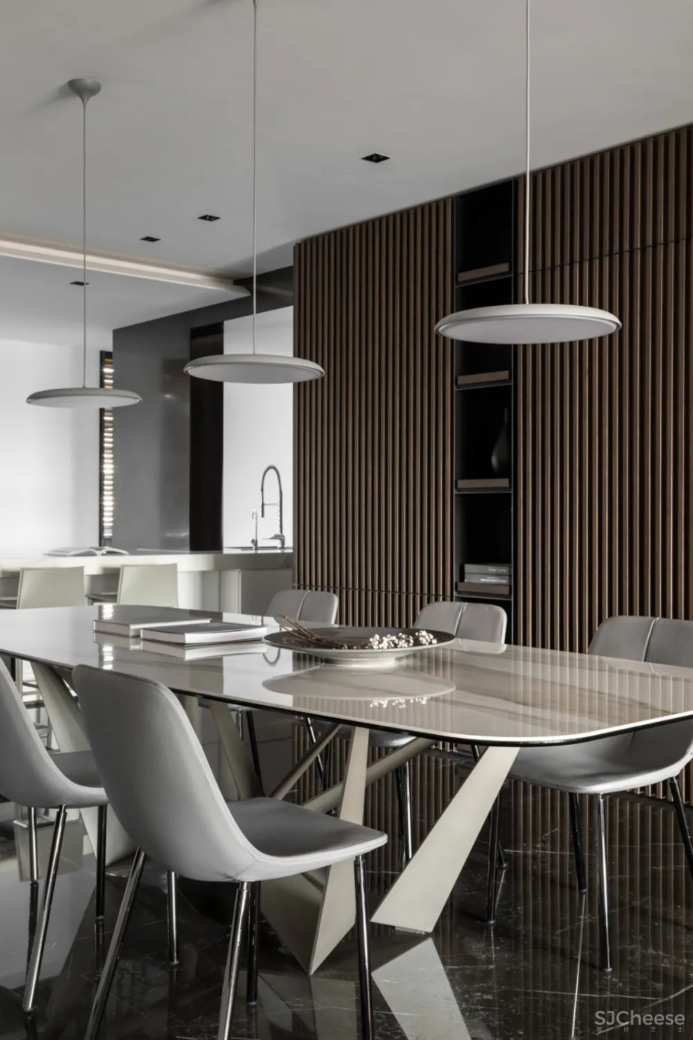 最新 | 唐忠汉：540m²顶层复式 ，大地灰演绎最美的奢宅气质 首