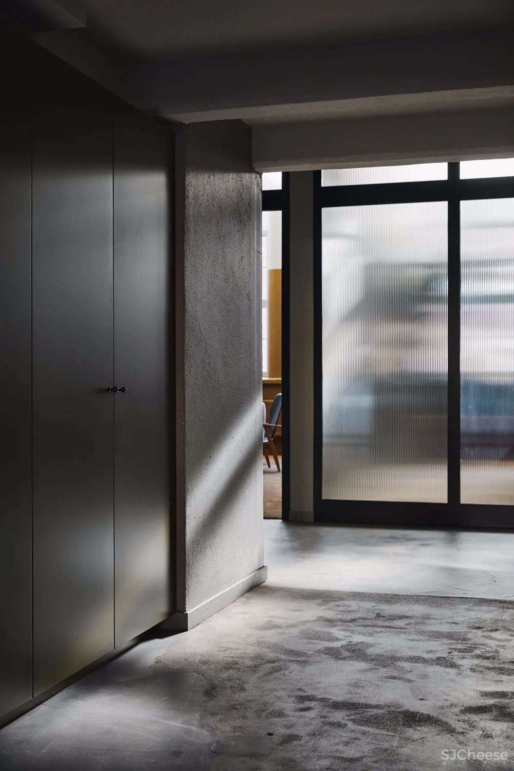 bob the robot | 厂房改造之芬兰广告公司