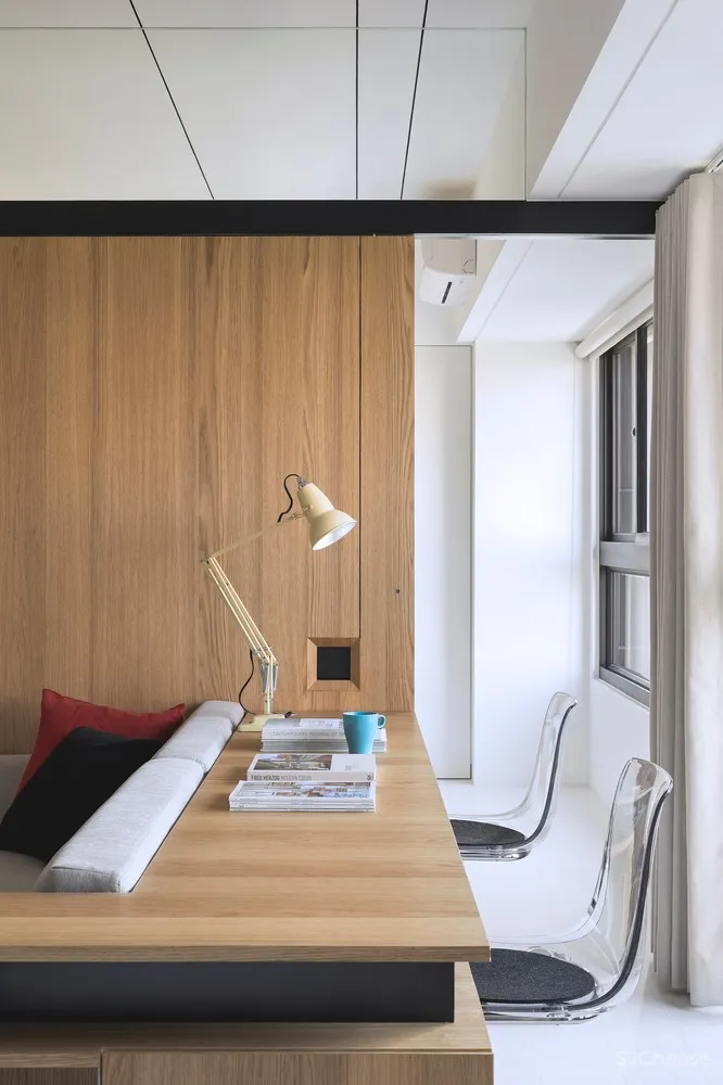 Modern Color / Studio In2