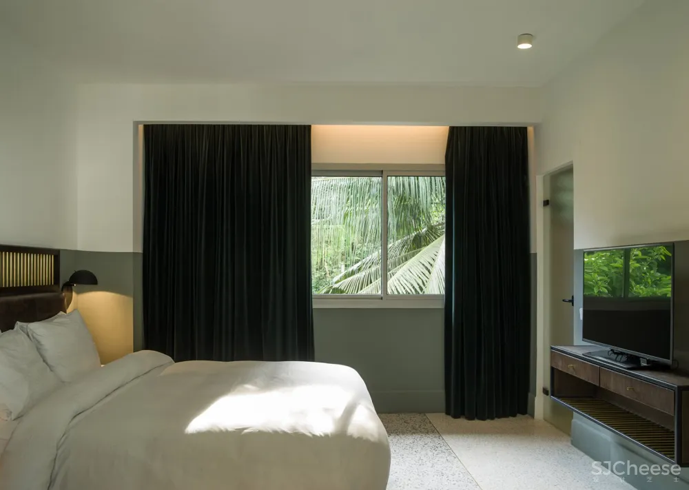 Lepic精品酒店改造,科特迪瓦 / Paola Bagna