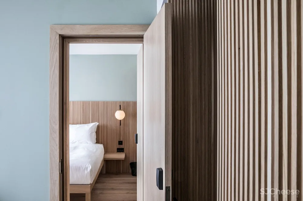 新作 | Soho House：豪华的路边餐厅 Mollie's Motel & Diner