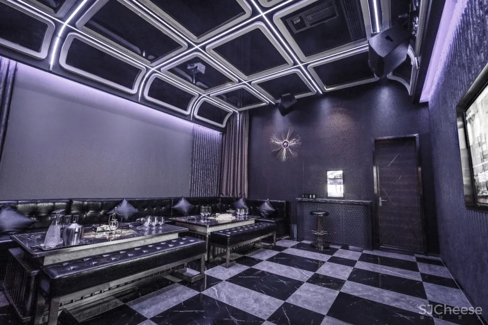 最新 | 新冶组：无锡M-KING KTV概念店 全景式巨幕KTV体验打造“M”娱乐主义新体验