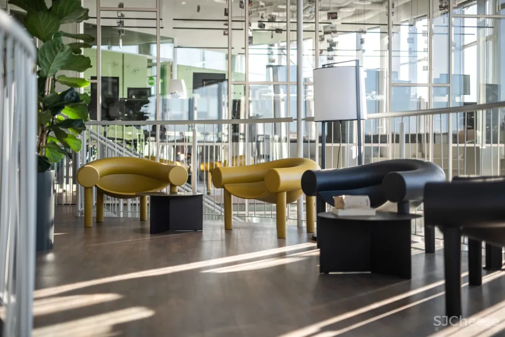 Grammarly Office / balbek bureau