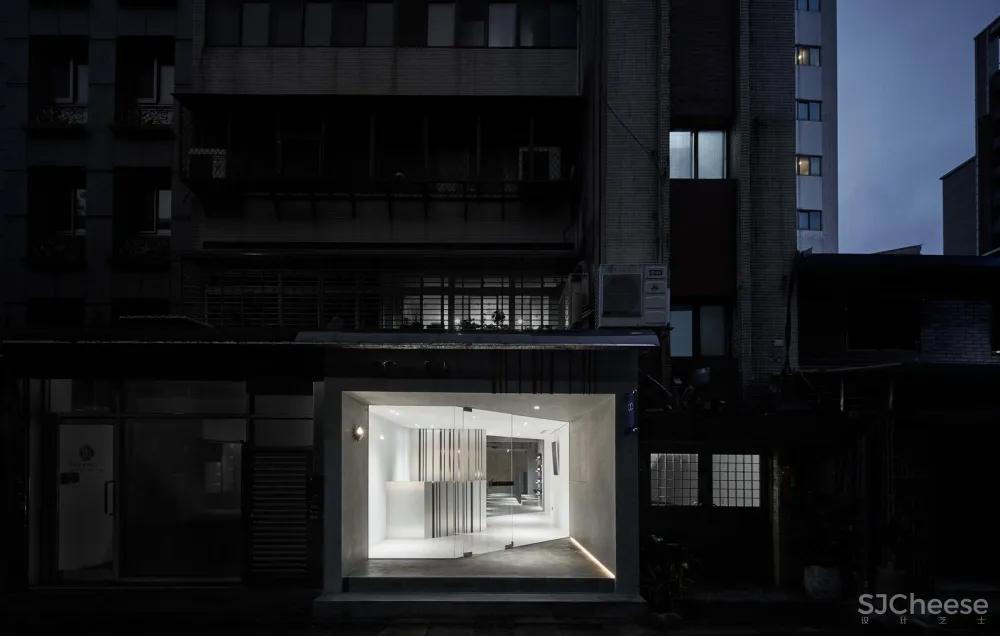 首发 | zohome：台北发型沙龙 Cutting space