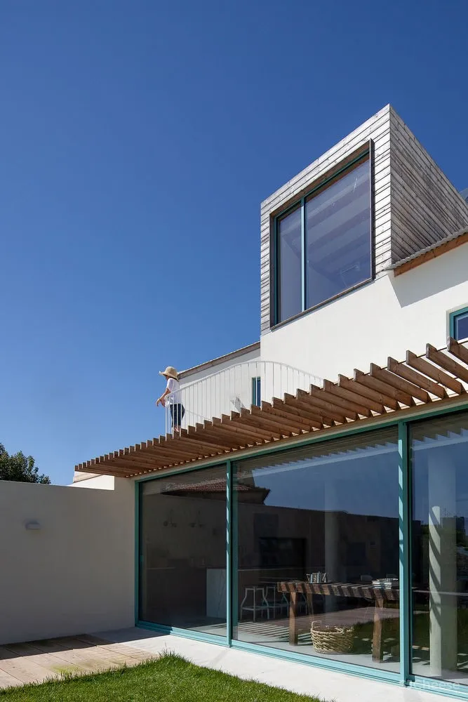 César Machado Moreira | 葡萄牙正方体花园住宅Casa Moreira 首