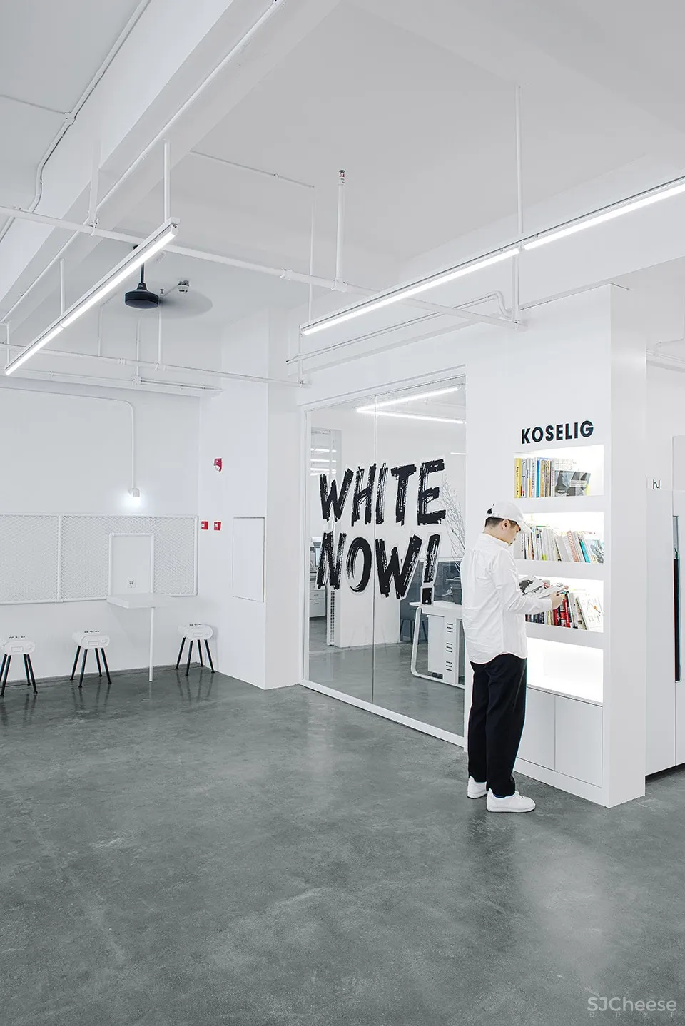 最新 | UDO装饰设计事务所:珠海 iFactory极白研发工坊 首