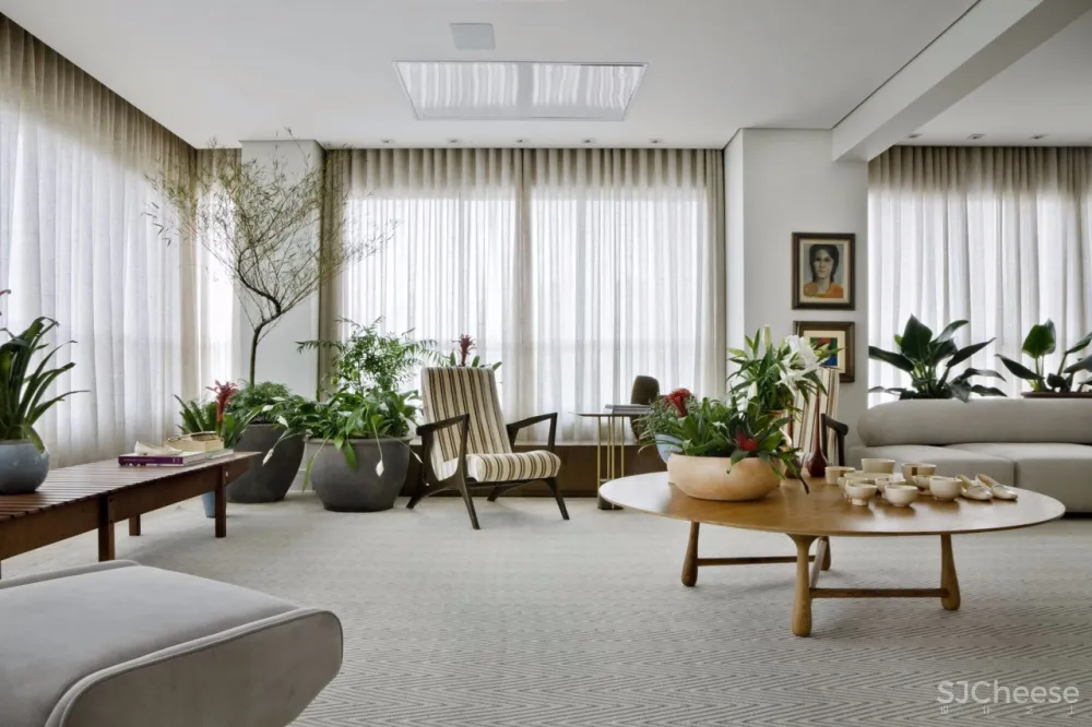 Leo Romano | 美学是通向幸福的道路