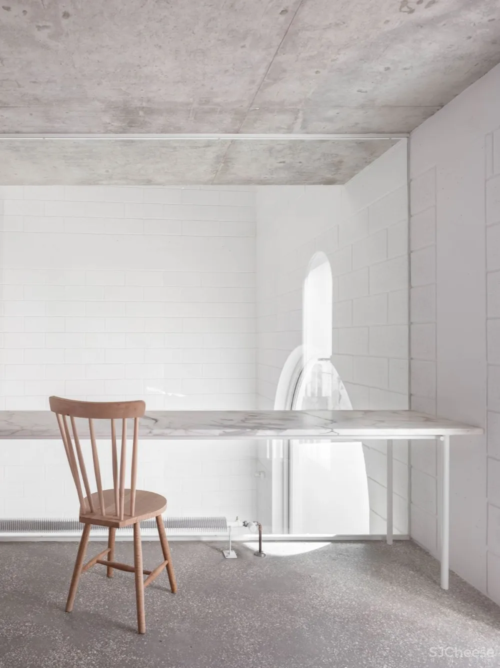 首发 | Leopold Banchini + Daniel Zamarbide：拥有强大内部和沉思空间的封闭式住宅 Dodged House 首