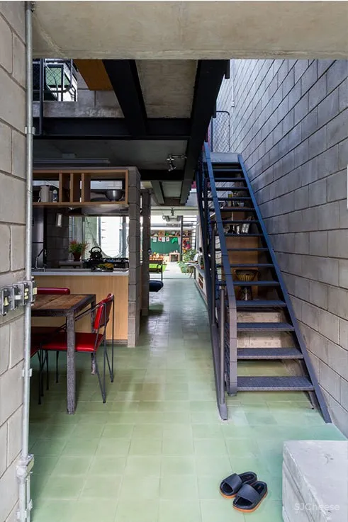 Casa Havaí 别墅 / Grupo Garoa + Chico Barros 首