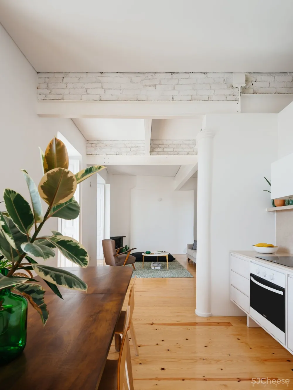 Filipe Foncesca Costa:里斯本拉帕公寓