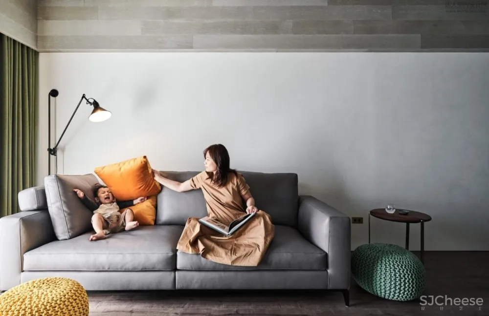 台中慕森设计 | 一半LOFT轻工业风，一半极简侘寂美学