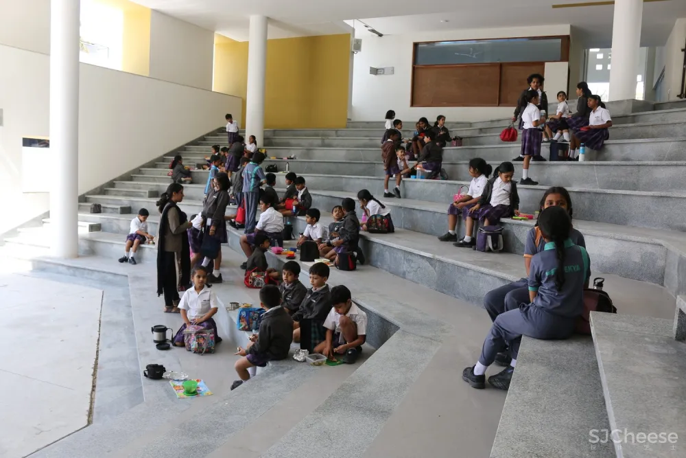 CMR EKYA 学校 / Mindspace