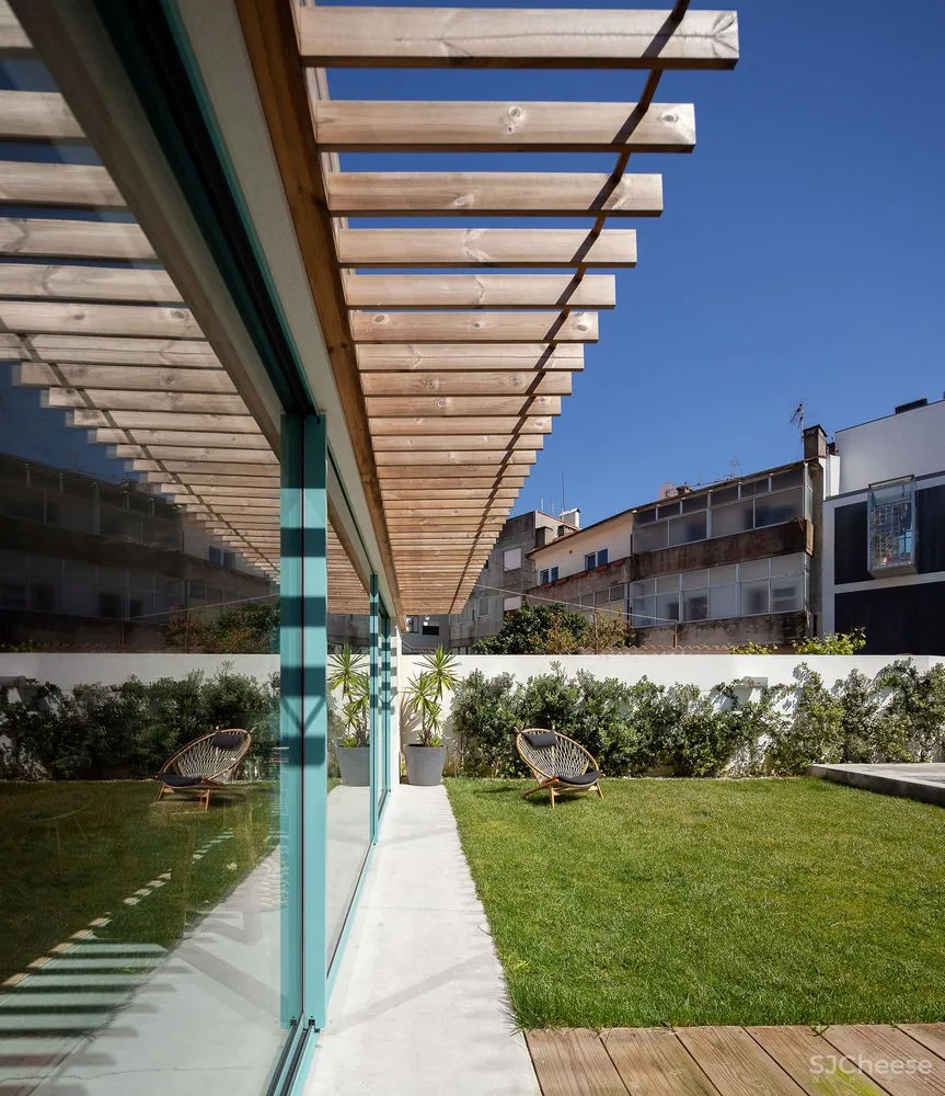 César Machado Moreira | 葡萄牙正方体花园住宅Casa Moreira 首