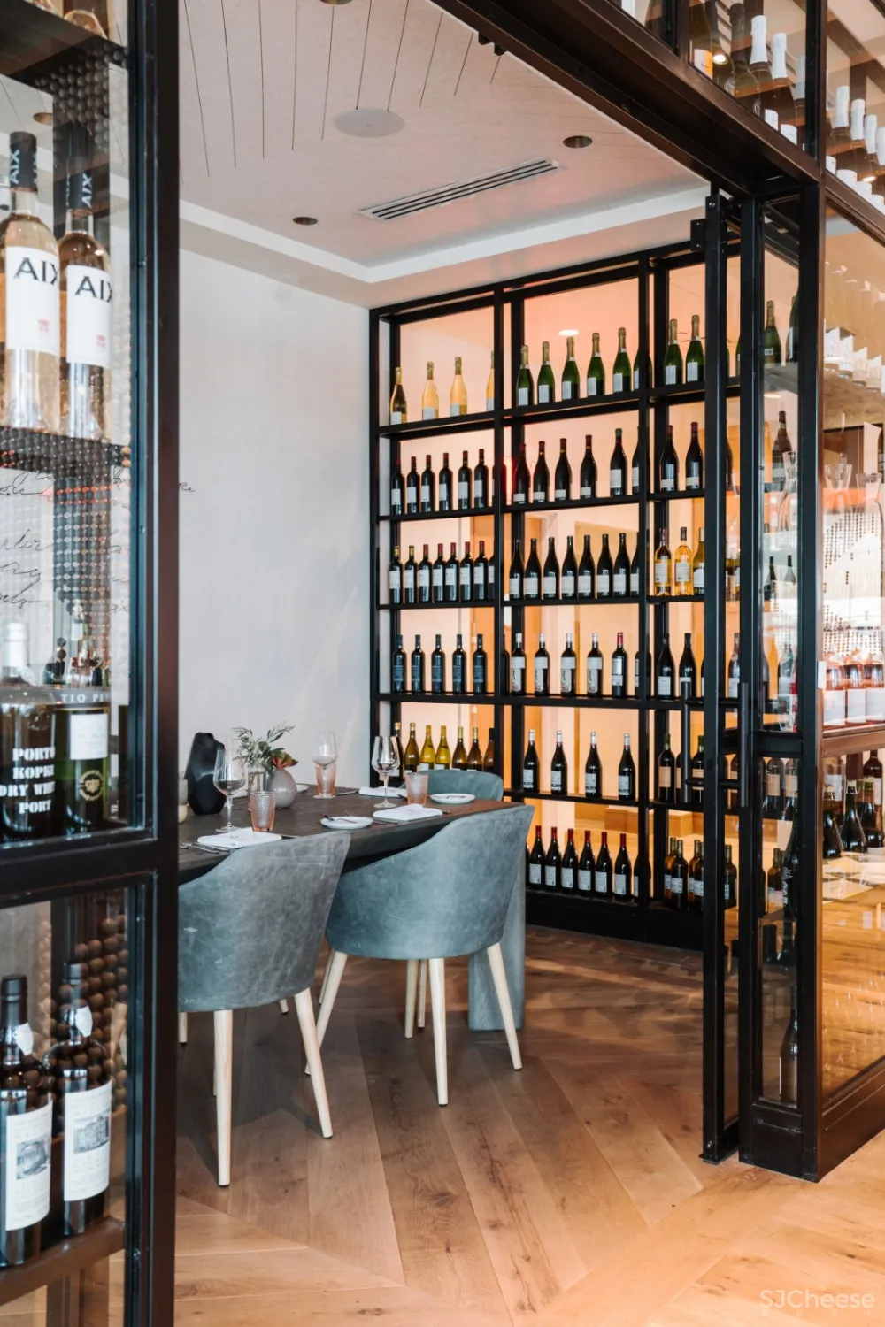 首发 | 融合了当代和乡村元素的法国餐厅：亚特兰大AI3餐厅