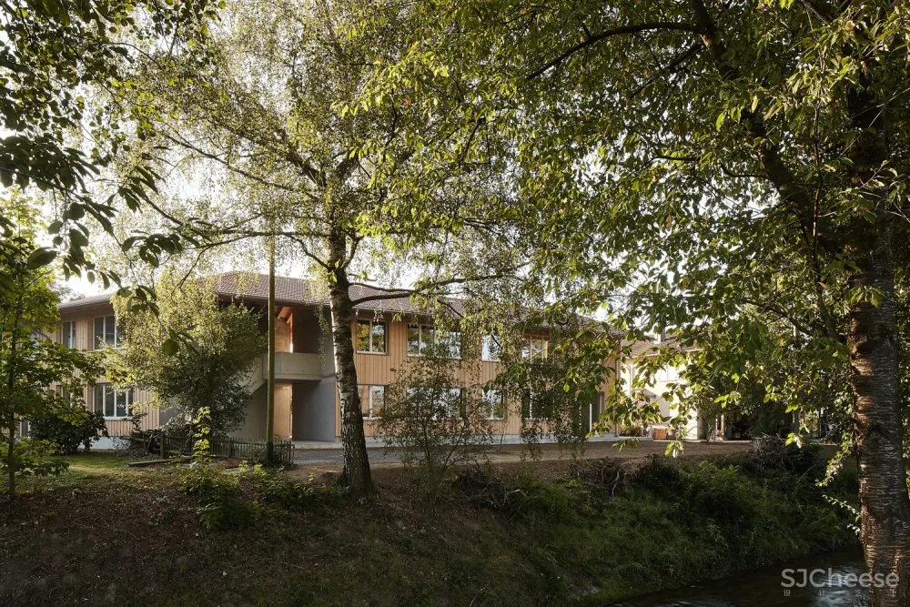 Deitingen公寓 / Luna productions