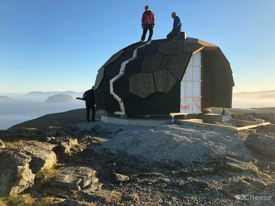 Hammerfest徒步旅行小屋,挪威 / SPINN Arkitekter