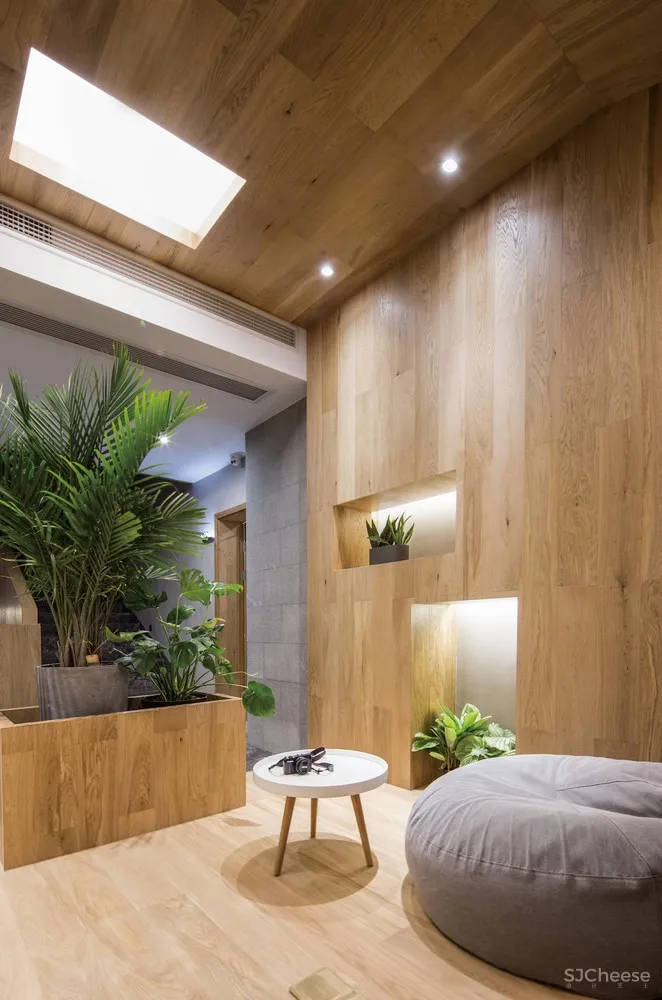 园艺接待中心室内设计 / 森上设计