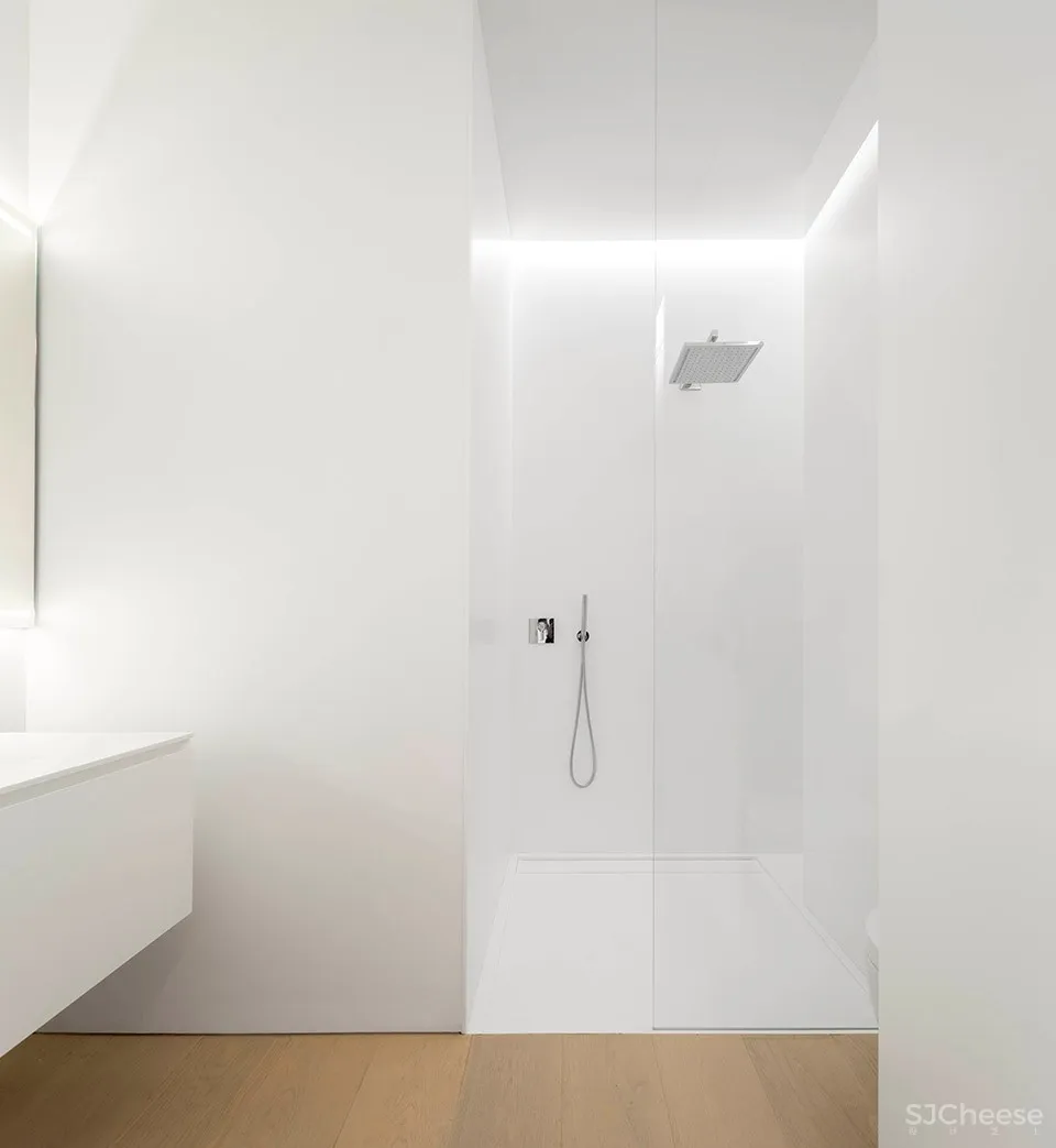 蓝色花园住宅，西班牙 / Fran Silvestre Arquitectos 首