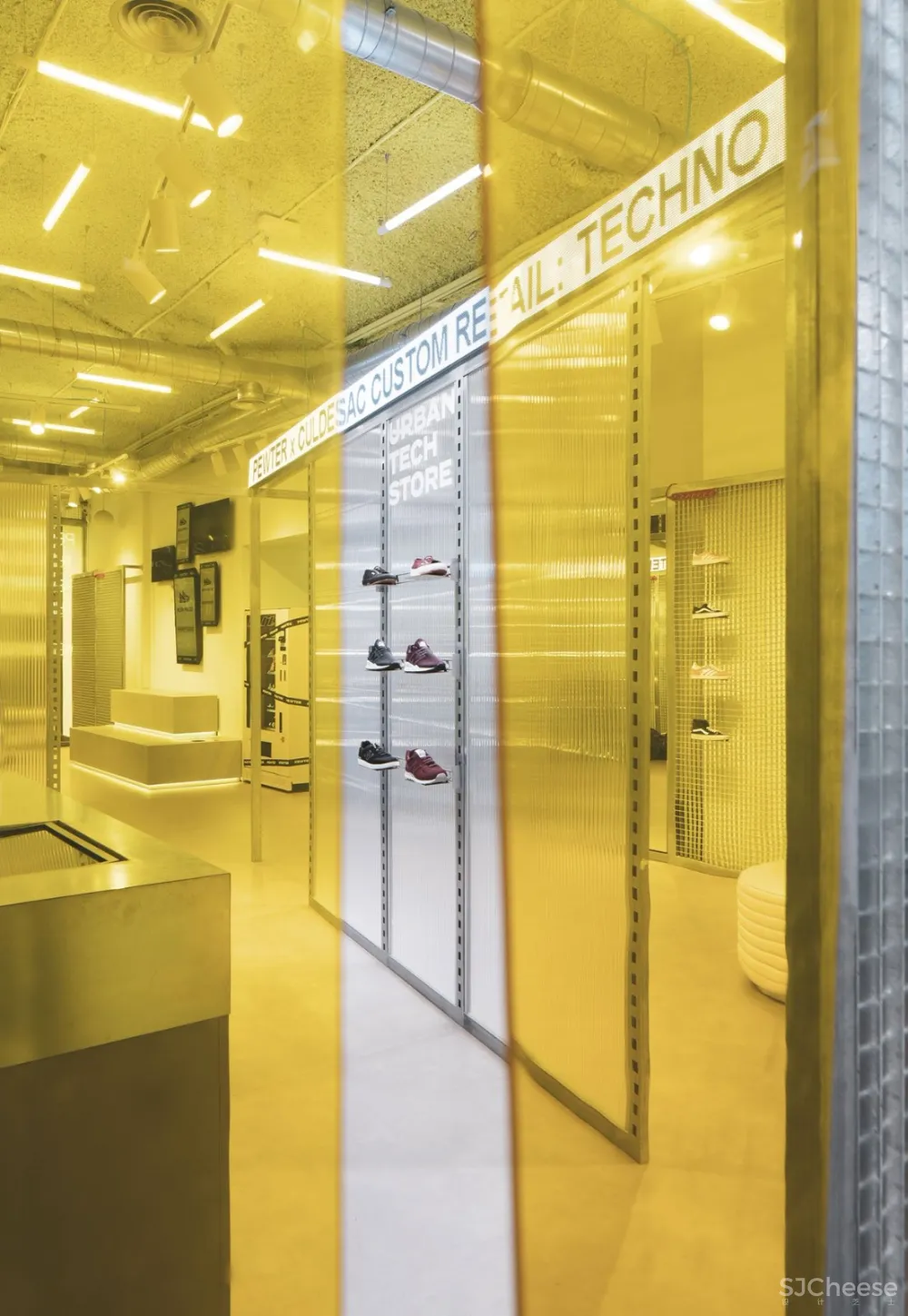 首发 | 西班牙信息潮流店铺：The Pewter Store in Gandia