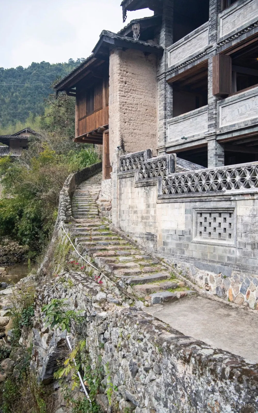 百年土楼改建的归隐系行馆,超凡体验,远胜国际五星