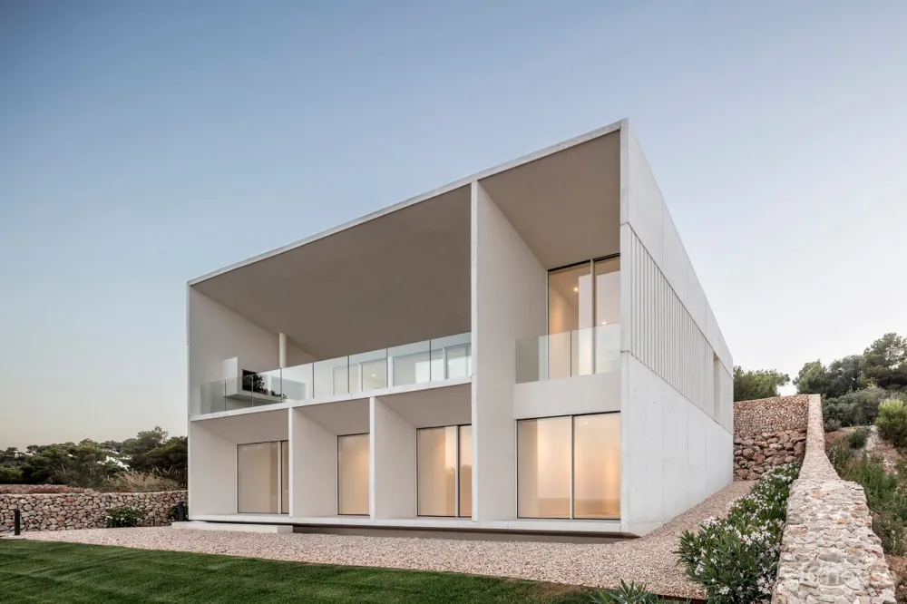 新作 | NOMO STUDIO:西班牙极简框景住宅 首