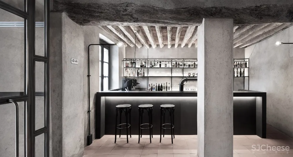 首发 | Studio Mabb:意大利农舍改造质朴内饰 La Ganea餐厅 首