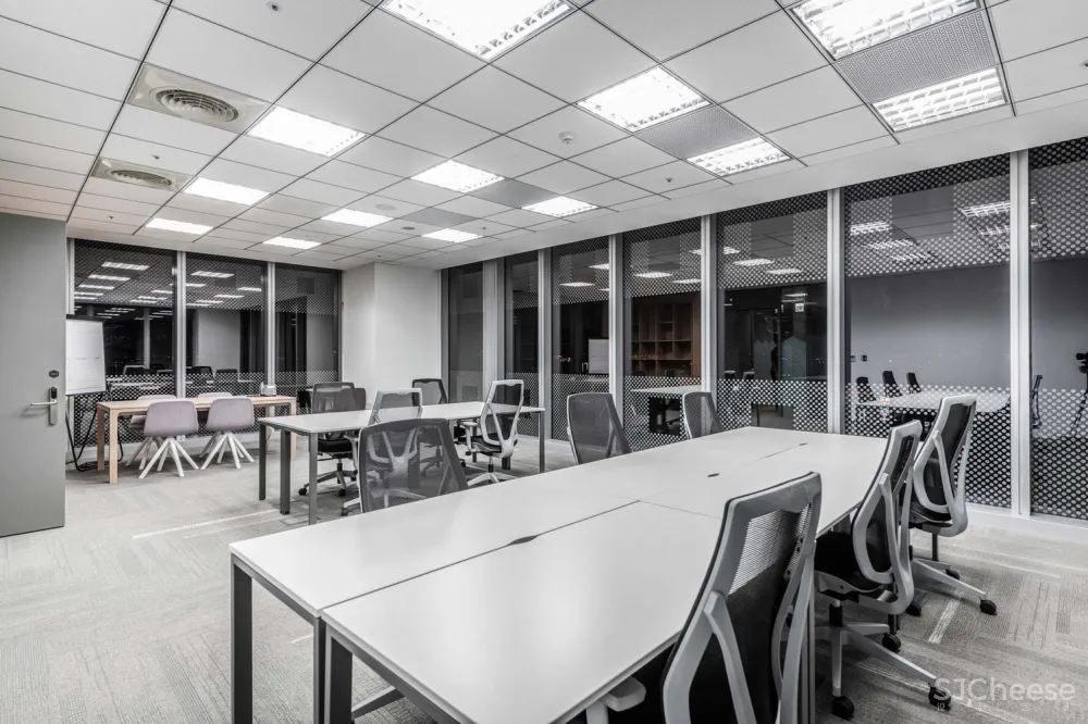 Spaces Hung Sheng共享办公室 / D&P Associates