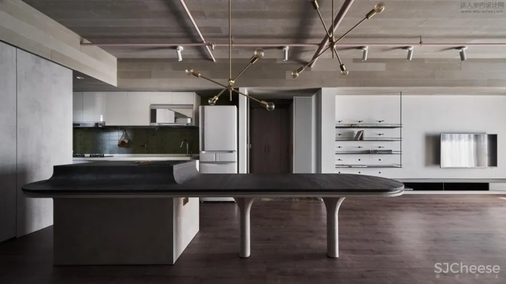 台中慕森设计 | 一半LOFT轻工业风，一半极简侘寂美学