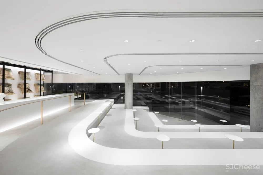 最新 | nendo:科威特 % Arabica Kuwait Abu Al Hasaniya咖啡厅