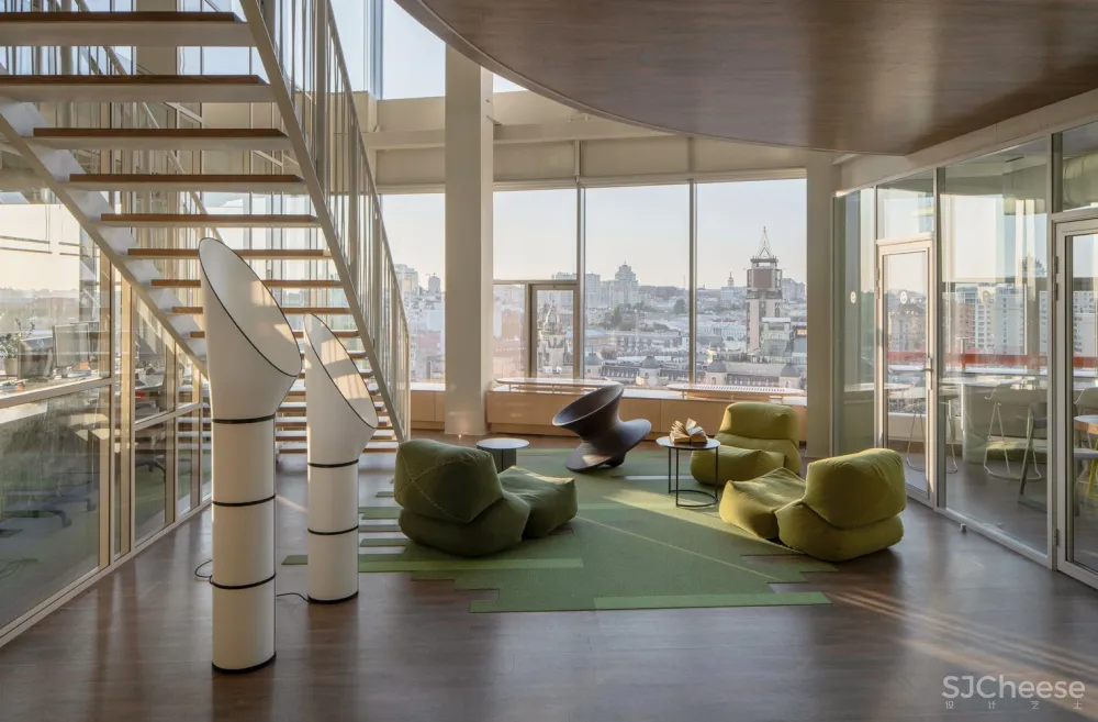 Grammarly Office / balbek bureau