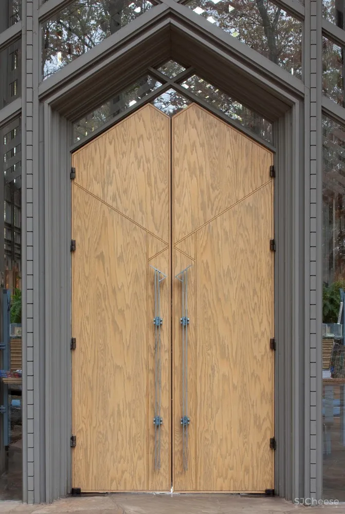 AD经典：荆棘冠教堂 / E. Fay Jones