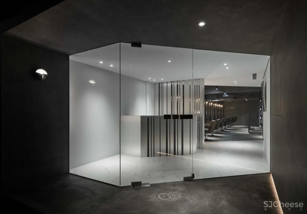 首发 | zohome：台北发型沙龙 Cutting space