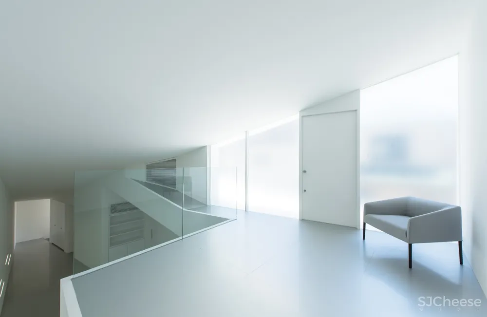 首发 | Takashi Yamaguchi & Associates:Topological 极简折叠住宅